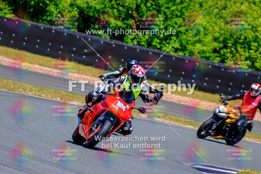 _TCM6445 | Hier findet Ihr Bilder von Touristenfahrten auf der Nürburgring Nordschleife oder von anderen Veranstaltungen die ich besucht habe. Viel Spass beim Durch Schauen 