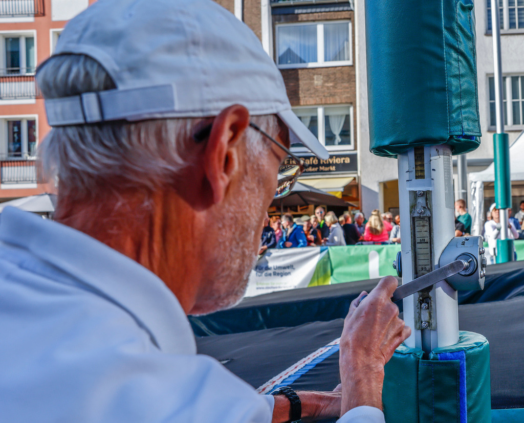 top-top.de 240913-118 | Foto, Video, Fotografie, Videografie, Fotobox, DJ, Discjockey, Musik, Musikbox, Veranstaltung, Photobooth, Amazon, Ebay, Buchtipp, Bestseller, Autor, Verlag, Buch, Wesel, Hamminkeln, NRW, Dinslaken, Rees, Drohne, Hochzeit, Party, Fotobox, Wesel, Fotograf