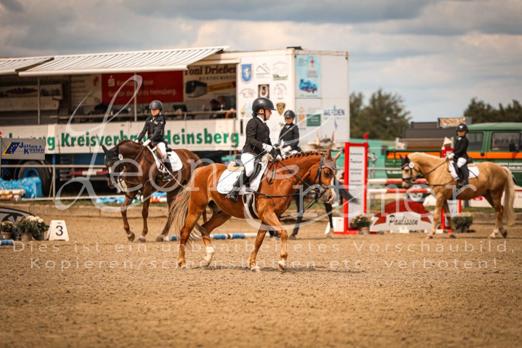 02.SoRWB00248 | Leoni Ertmer Photography - Realisiert mit Pictrs.com