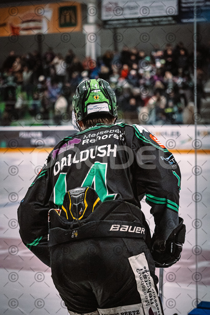 Alligators_vs_Lindau_21_12_2025-096 | Höchstadt Alligators Fotogalerie: Eishockey-Action aus Franken. Professionelle Spielfotos, Portraits & Stadionbilder zum Download. Jetzt entdecken! - Realisiert mit Pictrs.com