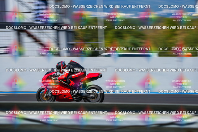 2026_08_16_PBK_33339_LRX | Sportfotografie; SlowMotion; Video; Rennstrecke; Hafeneger; RSE; Speer; Trackday; Motorsportarena; Hockenheimring; Brno; Most; Barcelona; Valencia, Benny; Kaetzmer;