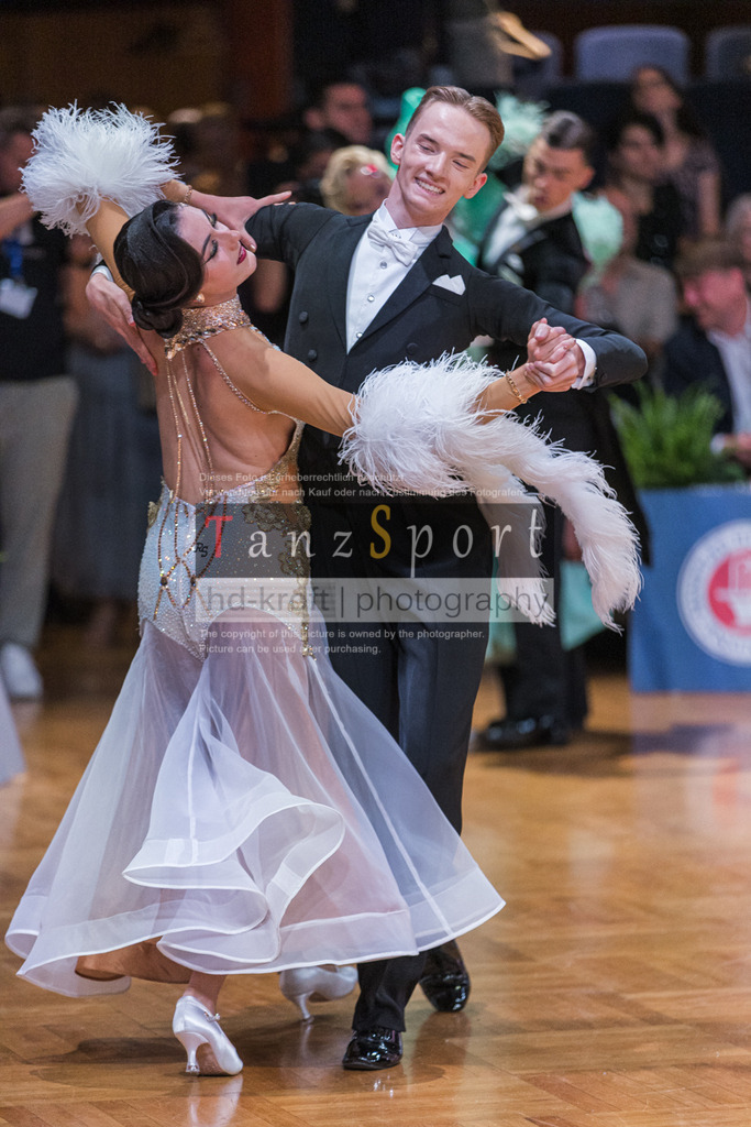 20250819_WDSF-Open-Std-Youth_0901 | Tanzsportbilder, Standardtanz, Lateintanz, WDSF, DTV, LTVB, dancecomp, goc, hessen tanzt, blaues band der spree, walzer, tango, wiener walzer, slowfox, quickstepp, samba, rumba, cha-cha-cha, paso doble. jive, hd-kroft photography, turniertanzsport