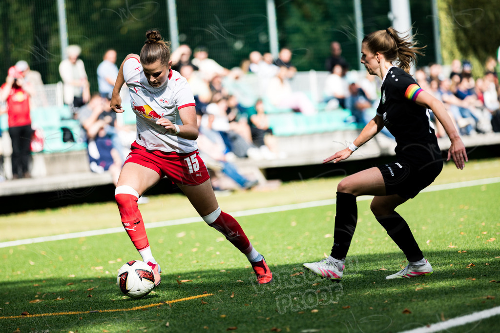 Frauen-Regionalliga Nordost | 3. Spieltag FSV Babelsberg 74 : RasenBallsport Leipzig II - Realisiert mit Pictrs.com