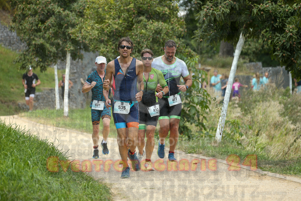 250824_1341_EX1_3222 | Sportfotografie im Rhein-Sieg Kreis, Köln, Bonn, NRW, Rheinland Pfalz, Hessen, etc. Unser Tätigkeitsfeld umfasst den Laufsport vom Volkslauf über den Marathon, Duathlon, Triathon bis zum Ultralauf wie Kölnpfad Ultra oder Schindertrail.