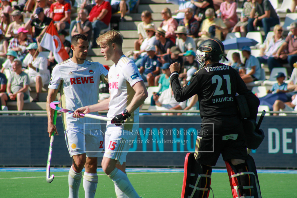 DM23 Finale Herren Mannheimer HC -  Rot-Weiß Köln 04.06.23-257 | lanaschraderfotografie - Realisiert mit Pictrs.com