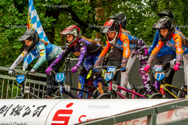 BayBMX2026-06201 | Fotogalerie von Thomas Dettweiler mit Eventbildern und lizenzfreien Fotos. Perfekt als Wandbild, für Büro, Website oder private Nutzung. - Realisiert mit Pictrs.com