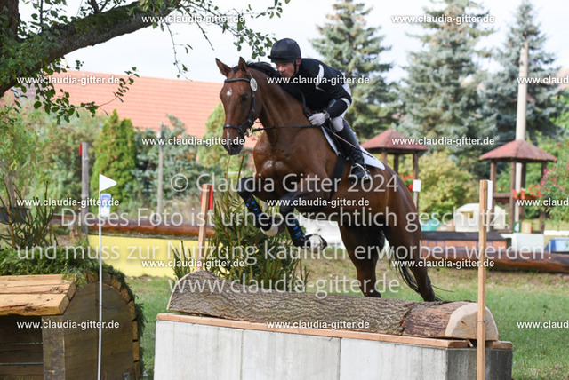 750_2283 | Claudia Gitter - Fotografin - Realized with Pictrs.com