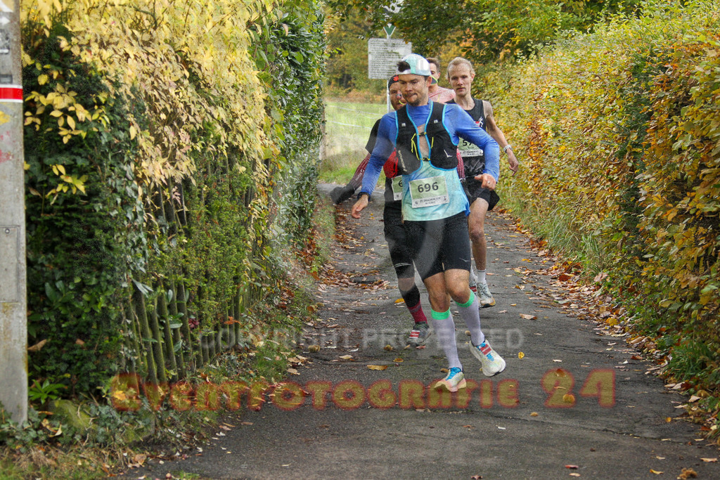 251026_1003_EV4_3826 | Sportfotografie im Rhein-Sieg Kreis, Köln, Bonn, NRW, Rheinland Pfalz, Hessen, etc. Unser Tätigkeitsfeld umfasst den Laufsport vom Volkslauf über den Marathon, Duathlon, Triathon bis zum Ultralauf wie Kölnpfad Ultra oder Schindertrail.