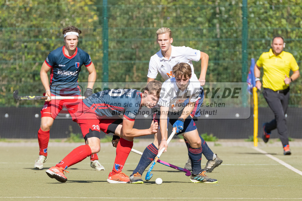 HK_20220925_100265 | 1. Bundesliga Herren Düsseldorfer HC - Berliner HC  am 25.9.2022 DHC Düsseldorf, Düsseldorf , Cofalla Jonas ( Düsseldorfer HC #4 ) , Leon Schmidt ( Berliner HC 30 )