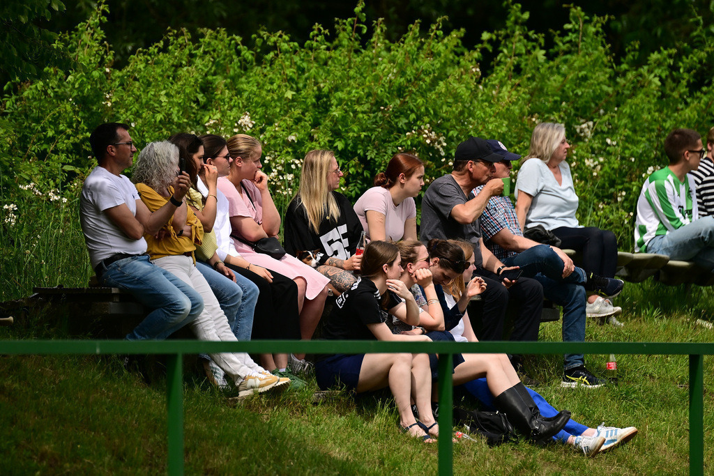 Fußball I Frauen I Saison 2024-2025 I Oberliga I 26. Spieltag I FC Jesteburg-Bendestorf - SV Heidekraut Andervenne | Der Sportfotograf. - Realisiert mit Pictrs.com