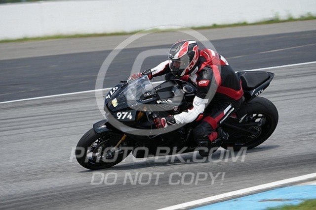 2024_06_27_PBK_12608 | Sportfotografie; SlowMotion; Video; Rennstrecke; Hafeneger; Speer; Racing; RSE; BMW; CBO; Trackday; Motorsportarena; Hockenheimring; Brno; Most; Barcelona; Valencia