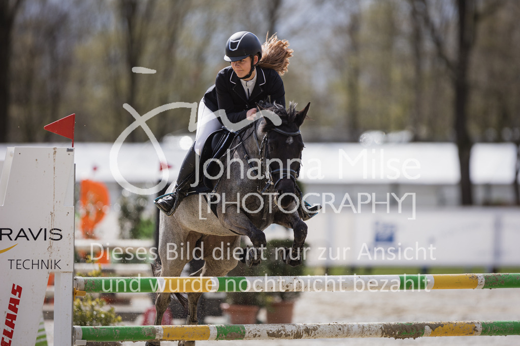 230402_MünsterHandorf_PonyTrophy-446 | Deine schönsten Turniermomente als professionelle Fotos! Entdecke hochwertige Pferdesport-Fotografie im Online-Shop. Jetzt Fotos finden & bestellen!