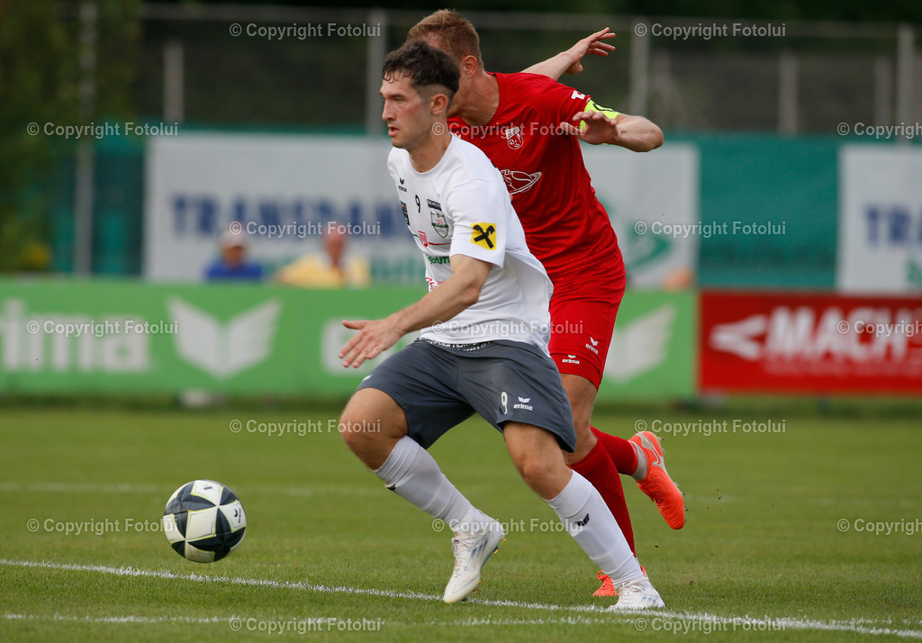 A_LUI_16082025_09 | SPORT,FUSSBALL,LT1 OOE LIGA ASKOE OEDT 1B-SPG ALGENMAX PREGARTEN 16.08.2025 IM BILD:FLORIAN FELLINGER  (OEDT 1B) UND TOBIAS WOLLENDORFER (PREGARTEN) FOTO :FOTOLUI