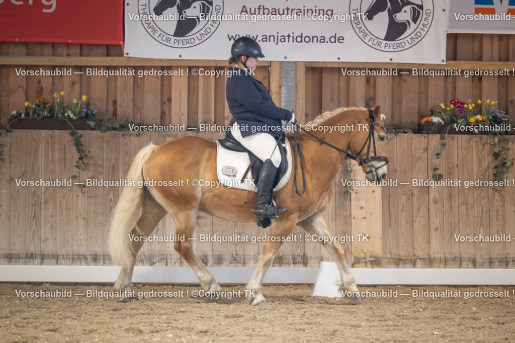 _D5A2436 | Emotionale Pferde- & People-Fotografie rund um Heidelberg, Leimen & Umgebung. Natürliche Fotos von Pferd, Mensch & Familie. Jetzt Termin sichern!