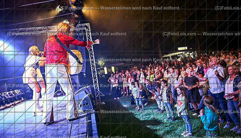ALP2523_MAGIC of ABBA_MAMMA MIA | (C)FotoLois.com, Alois Spandl, MAMMA MIA - What a Show mit THE MAGIC of ABBA im Stadtpark Wieselburg, Fr 11. Aug. 2023.