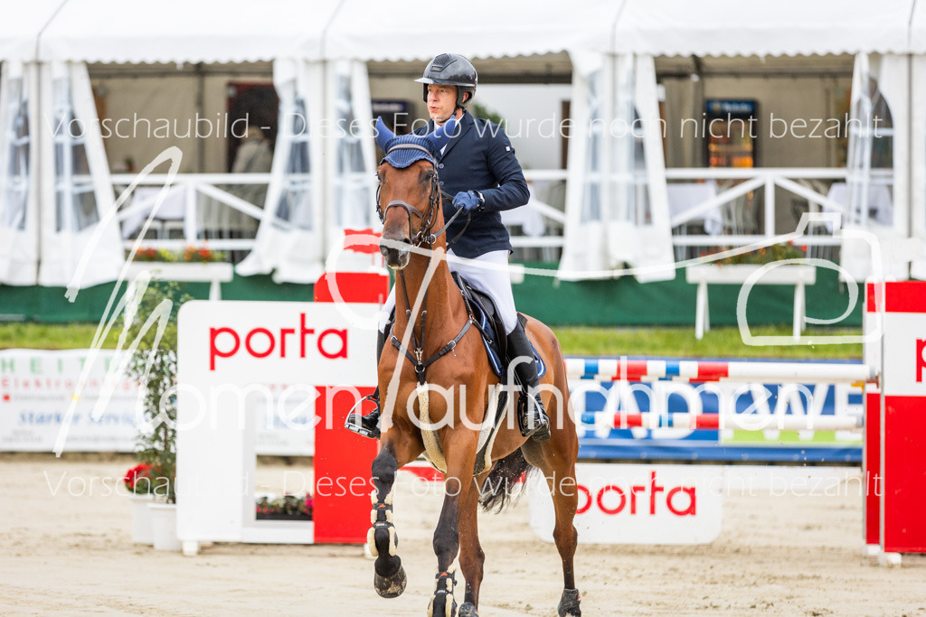 BHO-2PhSpr-M-5-2010 | MomenTaufnahmen Pferdesportfotos
