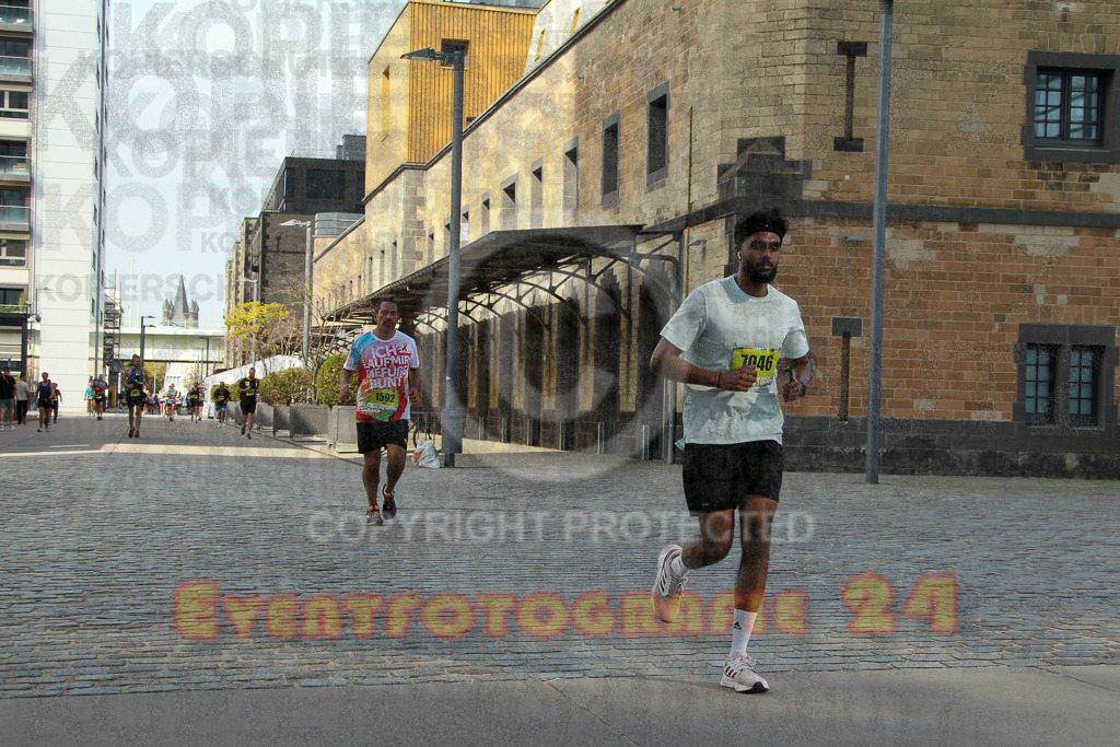 250920_1459_EV4_7817 | Sportfotografie im Rhein-Sieg Kreis, Köln, Bonn, NRW, Rheinland Pfalz, Hessen, etc. Unser Tätigkeitsfeld umfasst den Laufsport vom Volkslauf über den Marathon, Duathlon, Triathon bis zum Ultralauf wie Kölnpfad Ultra oder Schindertrail.