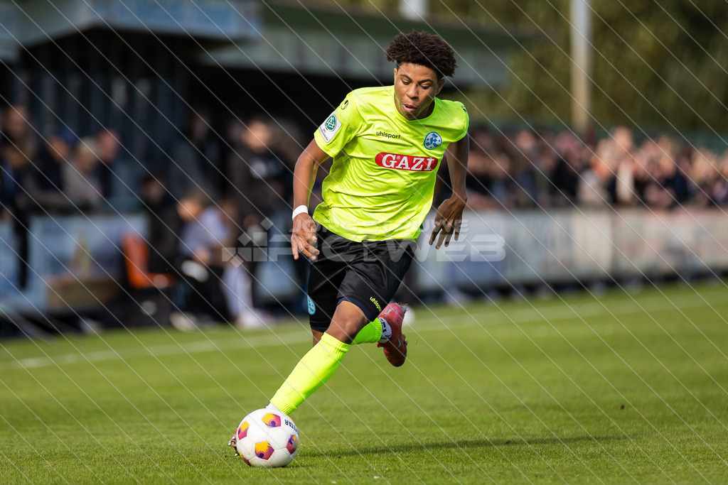 20251003_Picselweb-Fotografie_1R3_2031 | DFB Pokal 2. Runde, JFV A/O/B/H/H - SV Stuttgarter Kickers, Foto: Jörg Struwe - picselweb.de - Realisiert mit Pictrs.com