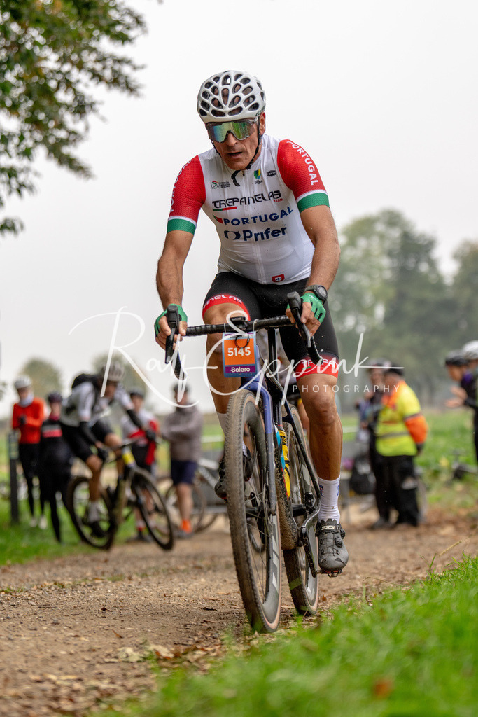 Ralf Eppink Photography 20251011_DSC00743 | Sportfotografie, Eventfotografie, Porträtfotografie, Radsport Fotograf, Triathlon Fotograf, Düsseldorf Fotograf, Köln Fotograf, Actionfotografie, Teamfotografie, Peoplefotografie, Business Portraits, Veranstaltungsfotografie, Reportagefotografie - Realisiert mit Pictrs.com