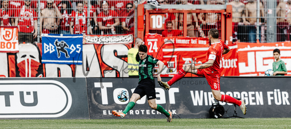 3. Liga, Saison 2023/24, 32. Spieltag: SC Preußen Münster - Jahn Regensburg | Münster, 06.04.2024: 3. Liga, 32. Spieltag, SC Preußen Münster gegen Jahn Regensburg im LVM-Preußenstadion in Münster. Foto: sportfotografie.ms | Markus Paletta - Realisiert mit Pictrs.com