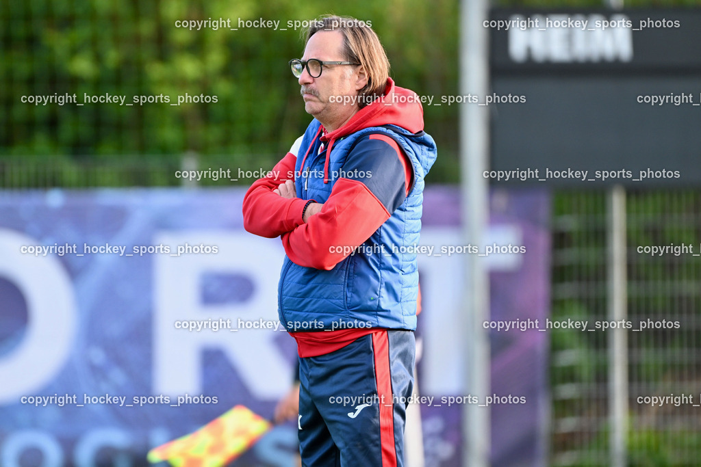 SAK vs. ATUS Velden 19.4.2024 | Headcoach SAK Richard Huber, SAK vs. ATUS Velden 19.4.2024, SAK vs. ATUS Velden am 19.04.2024 in Klagenfurt (Sportpark Welzenegg), Austria, (Photo by Bernd Stefan)