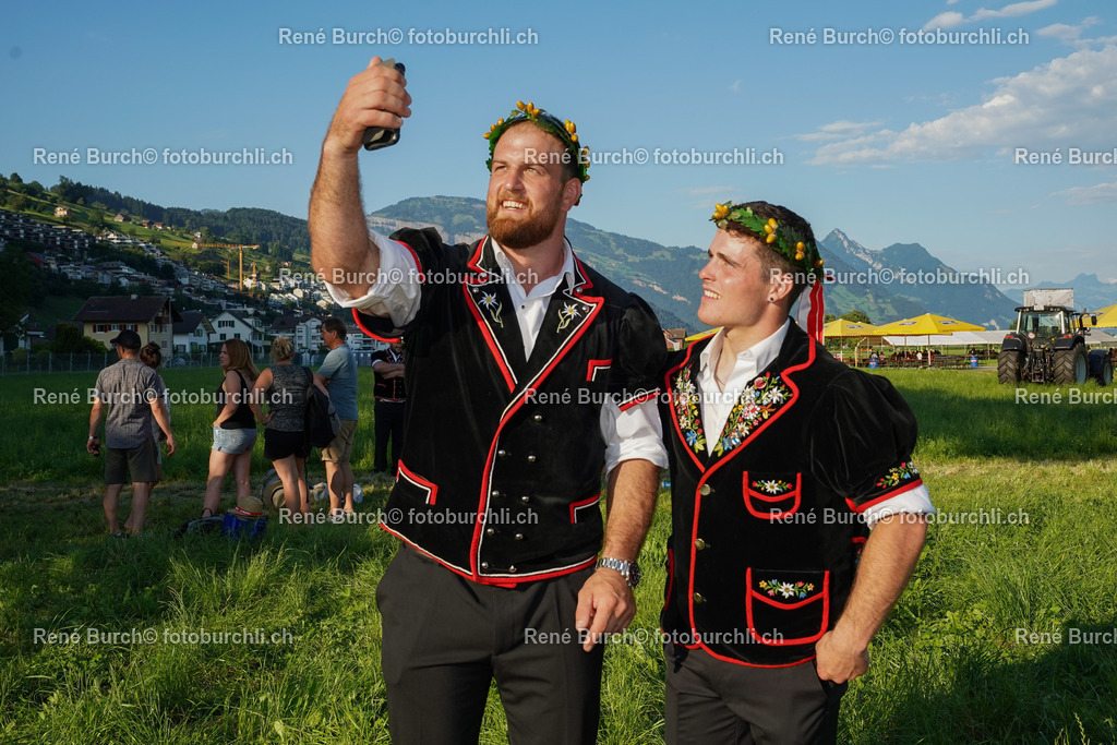 20220703-DSC09822 | René Burch leidenschaftlicher Fotograf aus Kerns in Obwalden.  Hier finden sie Sport, Landschaft und Natur Fotografie.
 - Realisiert mit Pictrs.com