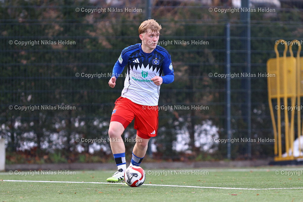 NH_HamburgerSVU19_PreußenMünsterU19_Testspiel_17012026 | #3 Jannick Schwarz (Hamburger SV U19)Fußball I Junioren I Testspiel I Saison 2025-2026  I Hamburger SV U19 - Preußen Münster U19 I 17.01.2026 I Alexander-Otto-Akademie
