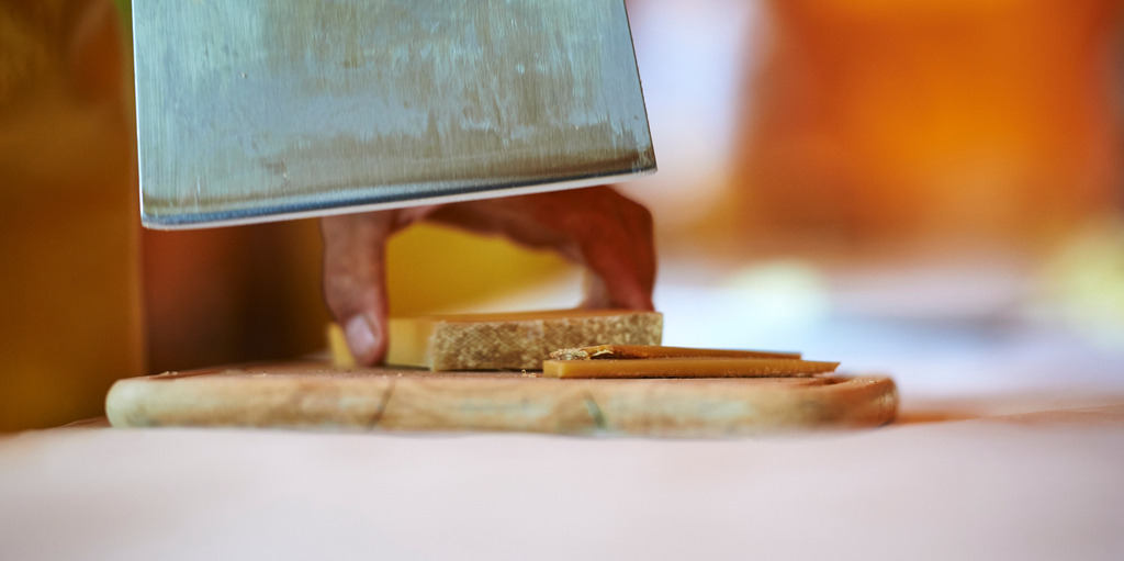 Markttag und Kaesepraemierung | Schwarzenberg, Austria - September 12, 2015: Markttag und Kaesepraemierung im Angelika-Kauffmann-Saal. - Realisiert mit Pictrs.com