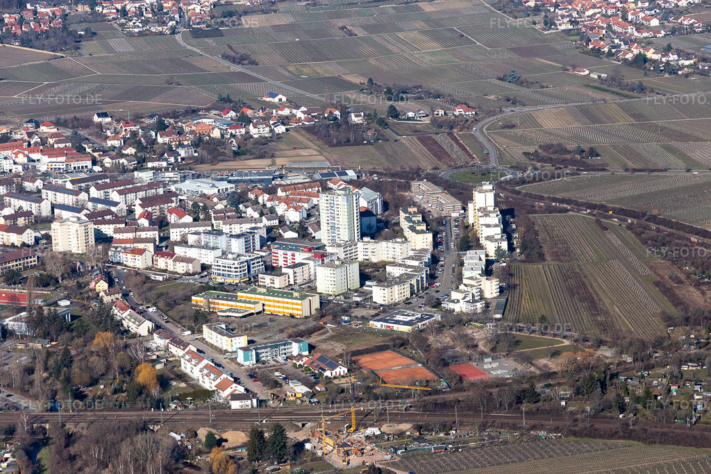 Luftbild: Bayernplatz in Neustadt an der Weinstraße im Bundesland Rheinland-Pfalz in Deutschland. Foto: IMG_112759.jpg vom 27.02.2019 durch Werner Riehm/FLY-FOTO.de