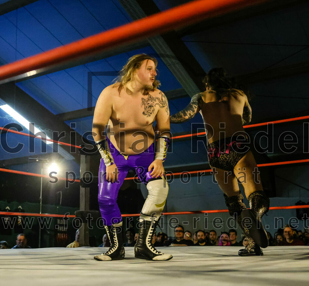 2023-03-11_023_EWS_Wrestling_ERDING | Erding, Deutschland, 11.03.2023:
Wrestling, Saison 2023, EWS Wrestling ERDING

Foto: Christian Riedel / fotografie-riedel.net