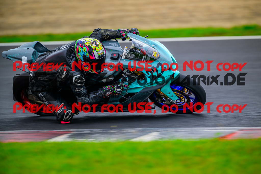 MaZZes_Fotomatrix_20250912_6007705_1625 | WEISS