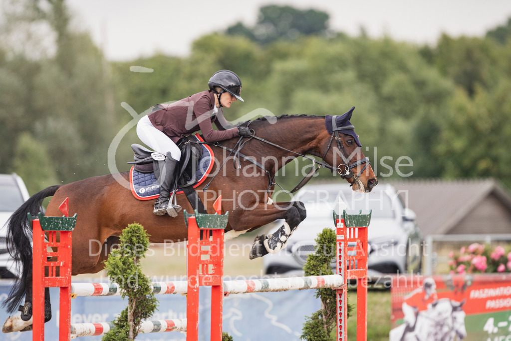 250627_PfSpTa_S1-Spr-503 | Deine schönsten Turniermomente als professionelle Fotos! Entdecke hochwertige Pferdesport-Fotografie im Online-Shop. Jetzt Fotos finden & bestellen!