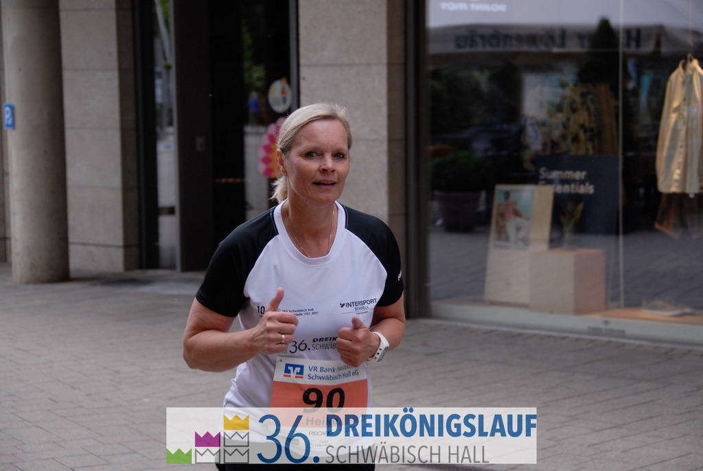 VR Bank Hauptlauf 10km | 3königslauf 2022 VR Bank Hauptlauf - Realisiert mit Pictrs.com