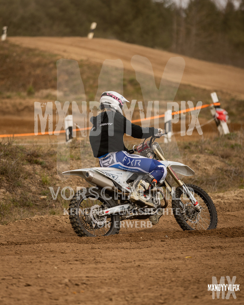 866A1659 | mxndyyvipix