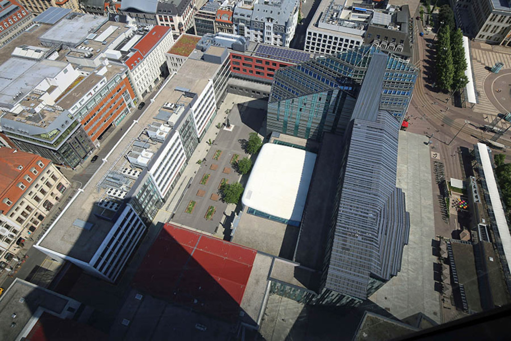 Foto: Leipzig - Universität Leipzig | Das Team hinter BILDLEXIKON LEIPZIG bündelt historische wie aktuelle Informationen über die Stadt Leipzig in Text und Bild auf einer Plattform und stellt diese der interessierten Öffentlichkeit zur Verfügung.