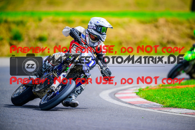 MaZZes_FotoMatrix_240609_6007705_7985 | YOUNGSTER