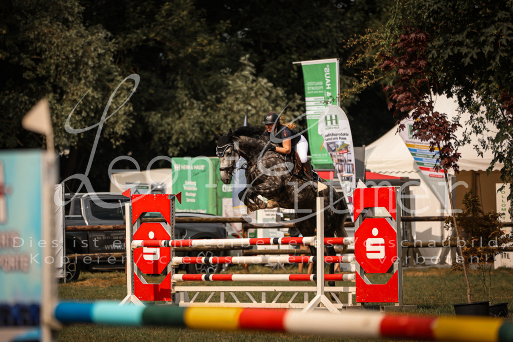 25.SaSpL00151 | Leoni Ertmer Photography - Realisiert mit Pictrs.com