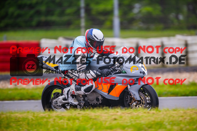 MaZZes_Fotomatrix_240518_6007705_2179 | ROOKIES