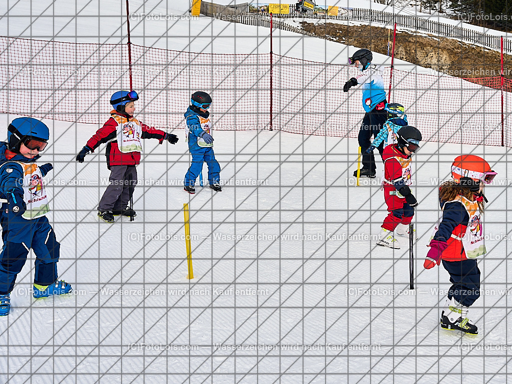 _ALP8739_Neujahrs-Skikurs | Ski- und Snowboardschule Haginger beim NEUJAHRS-Skikurs 2026, Kursabschlussrennen am Mo 5. Jänner 2026.