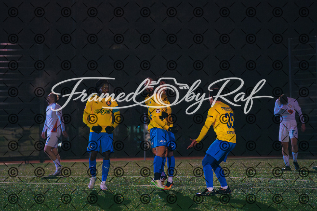 DSC02654 | Professioneller Online-Store für hochwertige Fotografie: Entdecke einzigartige Bilder aus Street, Events und Lifestyle. Sichere dir exklusive Prints und digitale Downloads in bester Qualität für dein Zuhause oder Projekte. - Realisiert mit Pictrs.com