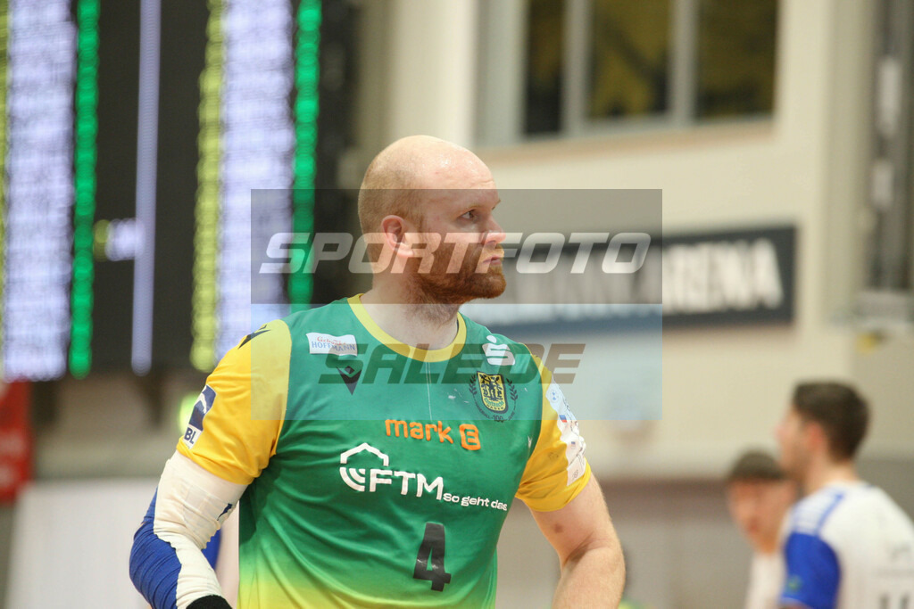 Eintracht Hagen - Dormagen | Alexander Becker - © Sportfoto-Sale (MK) - Realisiert mit Pictrs.com