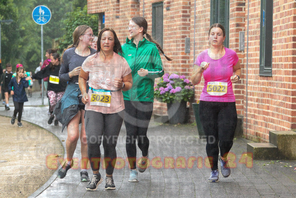 240622_1047_EV4_0946 | Sportfotografie im Rhein-Sieg Kreis, Köln, Bonn, NRW, Rheinland Pfalz, Hessen, etc. Unser Tätigkeitsfeld umfasst den Laufsport vom Volkslauf über den Marathon, Duathlon, Triathon bis zum Ultralauf wie Kölnpfad Ultra oder Schindertrail.