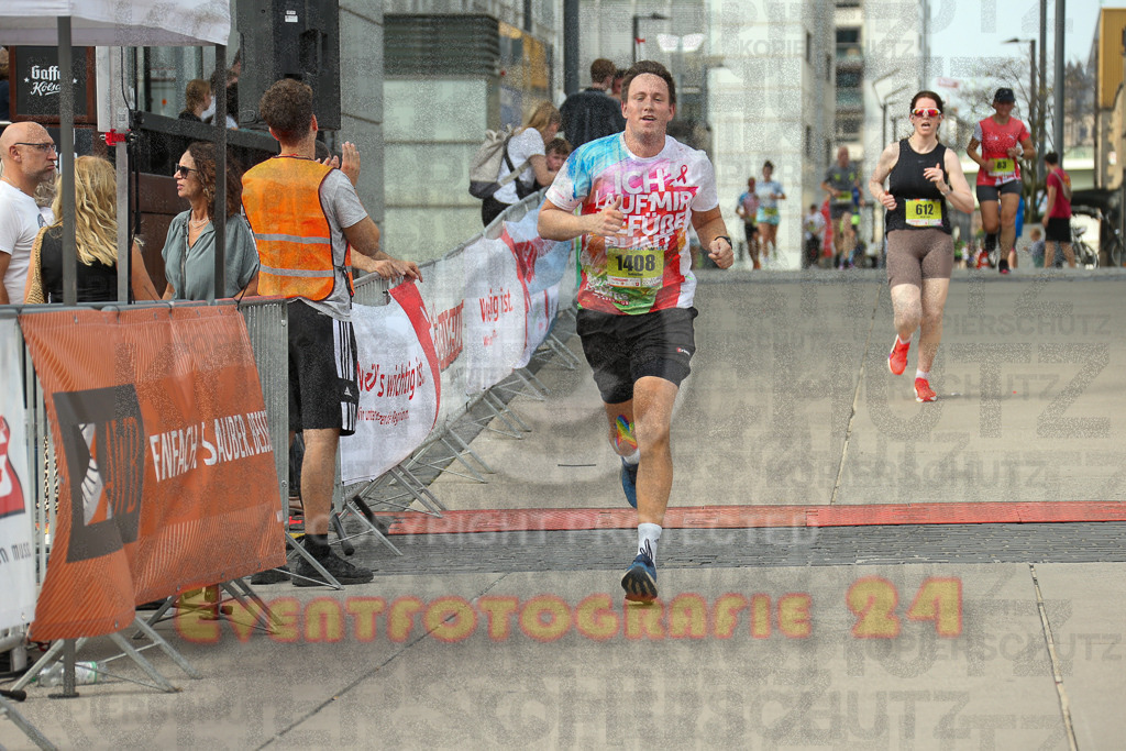 250920_1522_EX1_9099 | Sportfotografie im Rhein-Sieg Kreis, Köln, Bonn, NRW, Rheinland Pfalz, Hessen, etc. Unser Tätigkeitsfeld umfasst den Laufsport vom Volkslauf über den Marathon, Duathlon, Triathon bis zum Ultralauf wie Kölnpfad Ultra oder Schindertrail.