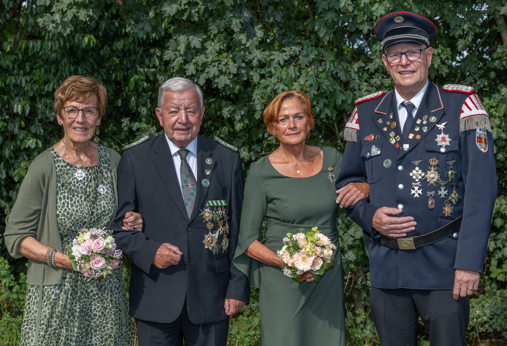 top-top.de-250704-146 | Foto, Video, Fotografie, Videografie, Fotobox, DJ, Discjockey, Musik, Musikbox, Veranstaltung, Photobooth, Amazon, Ebay, Buchtipp, Bestseller, Autor, Verlag, Buch, Wesel, Hamminkeln, NRW, Dinslaken, Rees, Drohne, Hochzeit, Party, Fotobox, Wesel, Fotograf