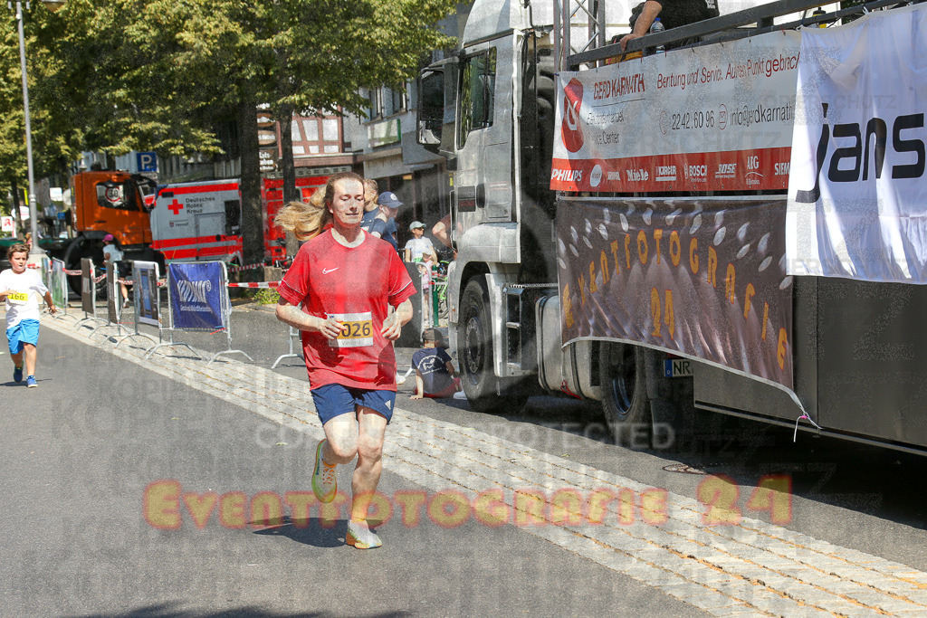 250621_1058_EX1_3214 | Sportfotografie im Rhein-Sieg Kreis, Köln, Bonn, NRW, Rheinland Pfalz, Hessen, etc. Unser Tätigkeitsfeld umfasst den Laufsport vom Volkslauf über den Marathon, Duathlon, Triathon bis zum Ultralauf wie Kölnpfad Ultra oder Schindertrail.