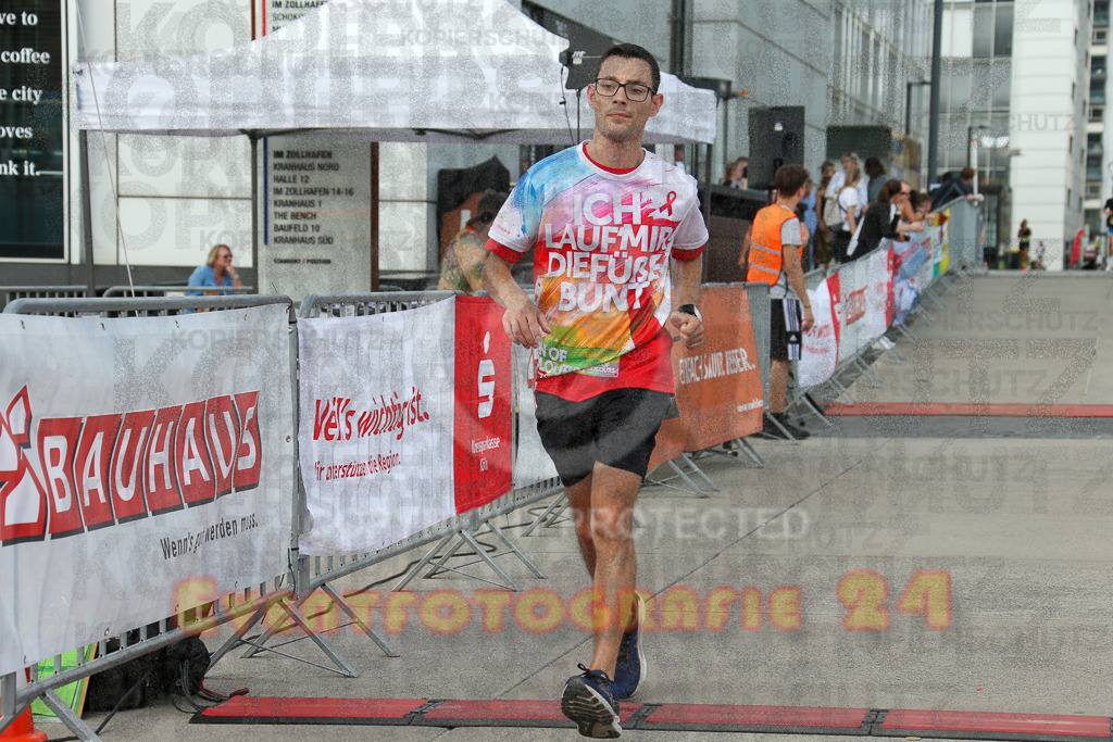 250920_1518_EX1_8857 | Sportfotografie im Rhein-Sieg Kreis, Köln, Bonn, NRW, Rheinland Pfalz, Hessen, etc. Unser Tätigkeitsfeld umfasst den Laufsport vom Volkslauf über den Marathon, Duathlon, Triathon bis zum Ultralauf wie Kölnpfad Ultra oder Schindertrail.