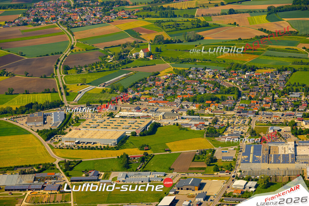 Das Luftbild zeigt :  Wemding - Die Luftaufnahme wurde 2024 vom UL-Flugzeug aus erstellt ( keine Drohne ) - Hochauflösende Luftaufnahme - Für grossformatige Ausdrucke geeignet. Die Geschenkidee !Mit Lizenz und Bildrechte bestellbar