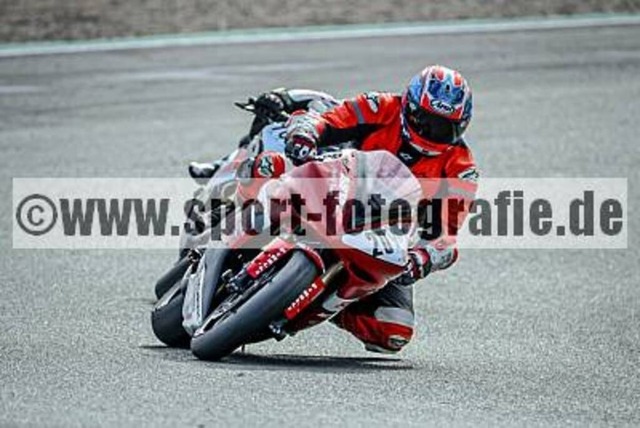 spof4498 | Professionelle Fotos von Sportveranstaltungen, aber auch Hochzeiten und anderen Events. - Realisiert mit Pictrs.com