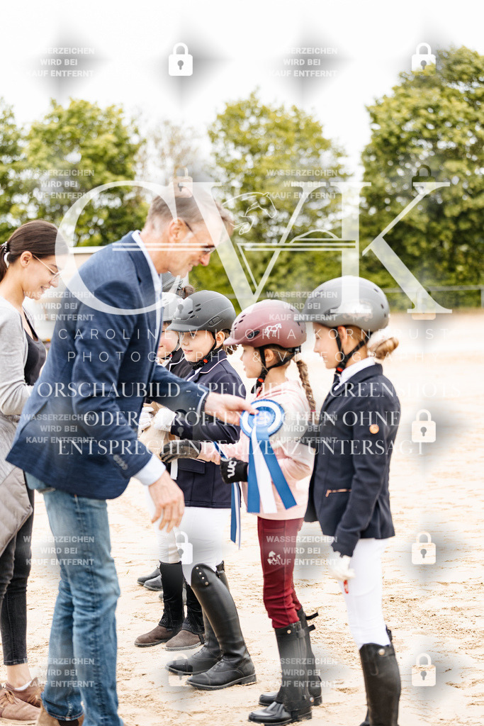CK903761 | Turnierfotografie Pferdefotografie Trier Rheinland-Pfalz Pferdesport Reitsport Tierfotografie Sportfotografie Pferdevideo Pferdevideografie Equestrianvideography equestrianphotography  - Realisiert mit Pictrs.com