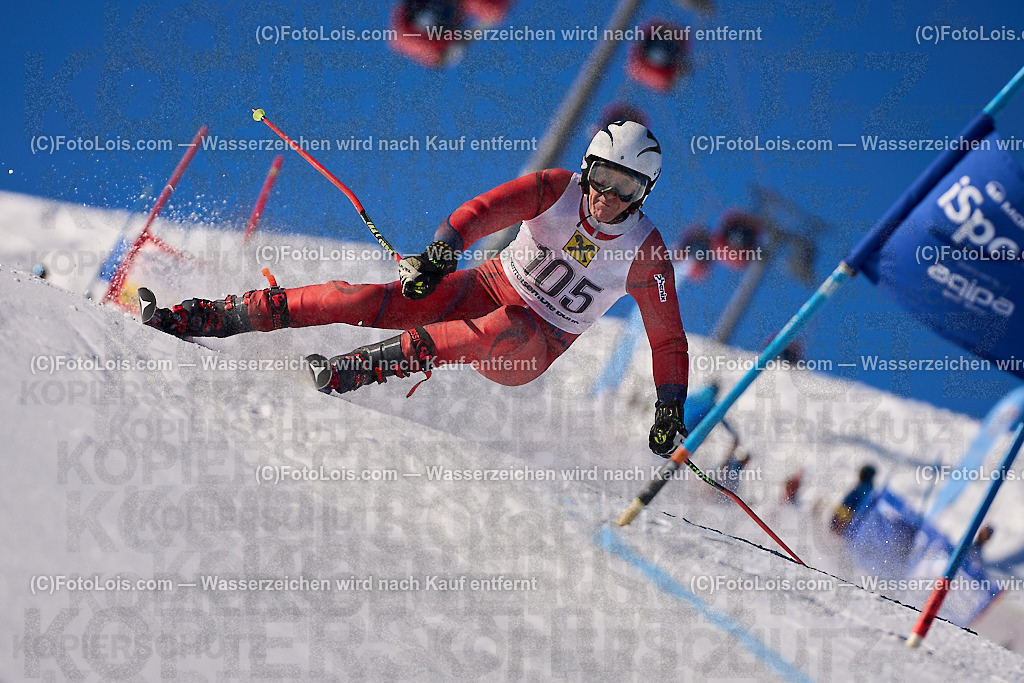 ALP3221_MASTERS-Cup_GS-B Herrn_Lefdal Per Morten | (C)FotoLois.com, Alois Spandl. FIS Masters-Cup Wildschönau, Giant Slalom auf der Piste Schatzberg GS, Siegerehrung auf dem Dorfplatz Niederau, Sa 13. Januar 2024.
